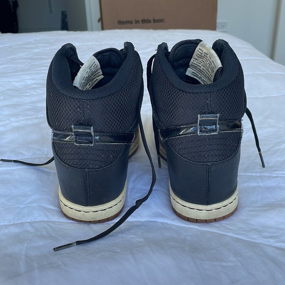 Nike Dunk Sky Hi Essential Black Gum - Wedge Womens Shoes Size 9.5 - Picture 4 of 9